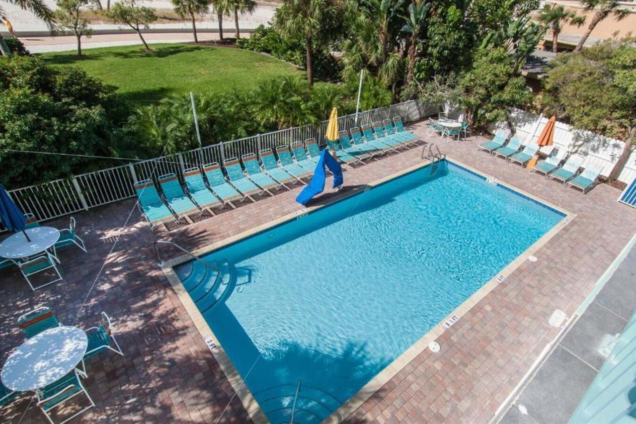 South Beach Oceanfront Resort St. Pete Beach Extérieur photo