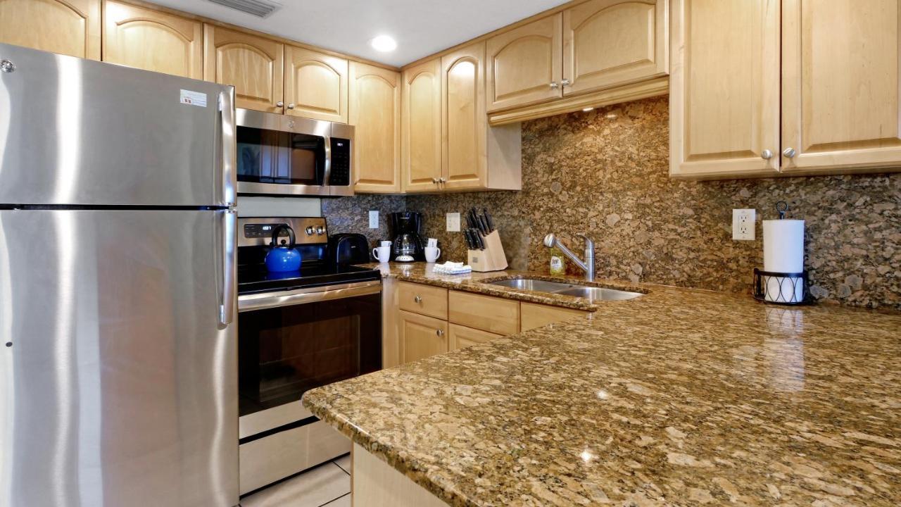 South Beach Oceanfront Resort St. Pete Beach Extérieur photo
