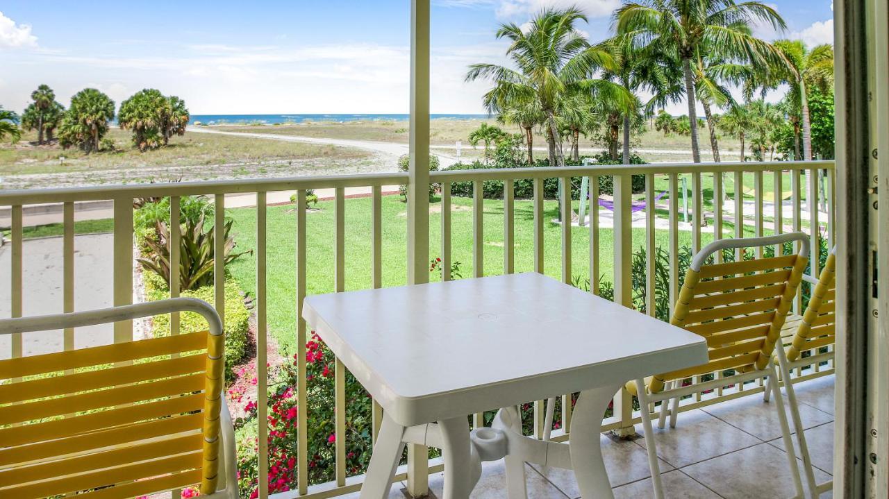 South Beach Oceanfront Resort St. Pete Beach Extérieur photo