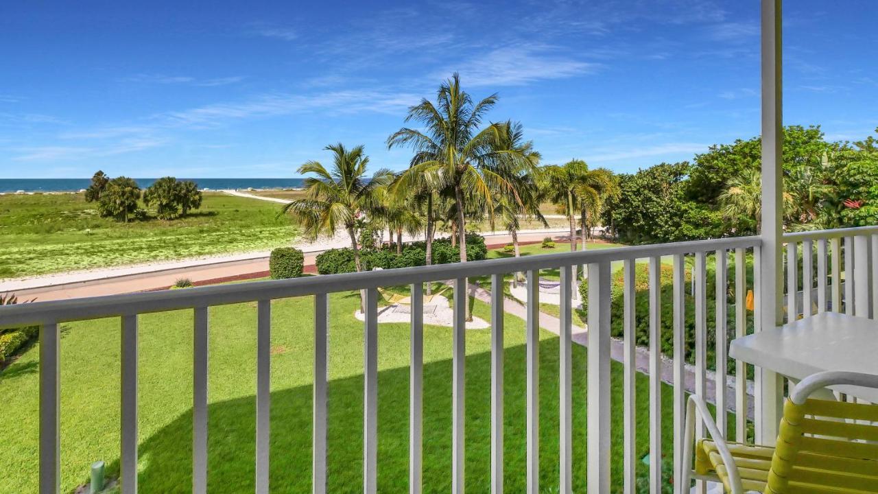 South Beach Oceanfront Resort St. Pete Beach Extérieur photo