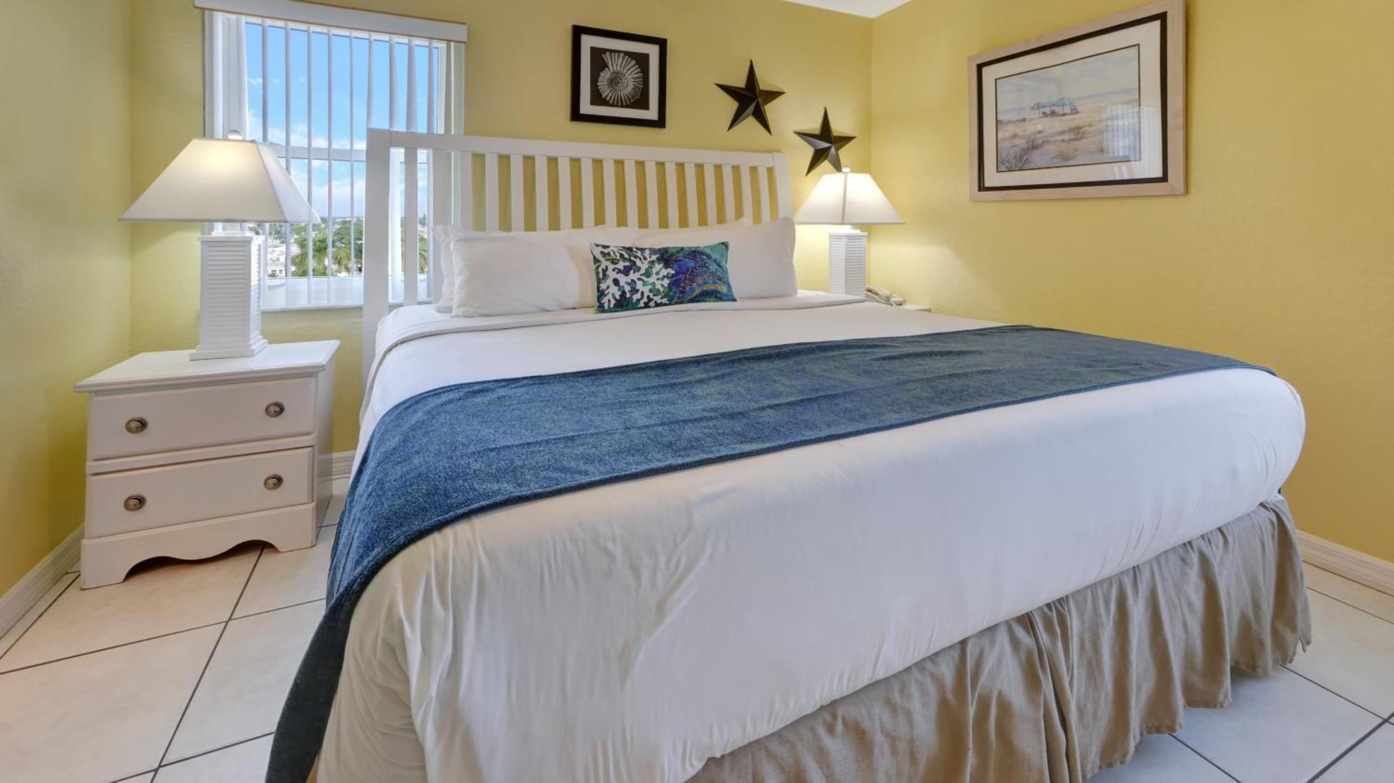 South Beach Oceanfront Resort St. Pete Beach Extérieur photo