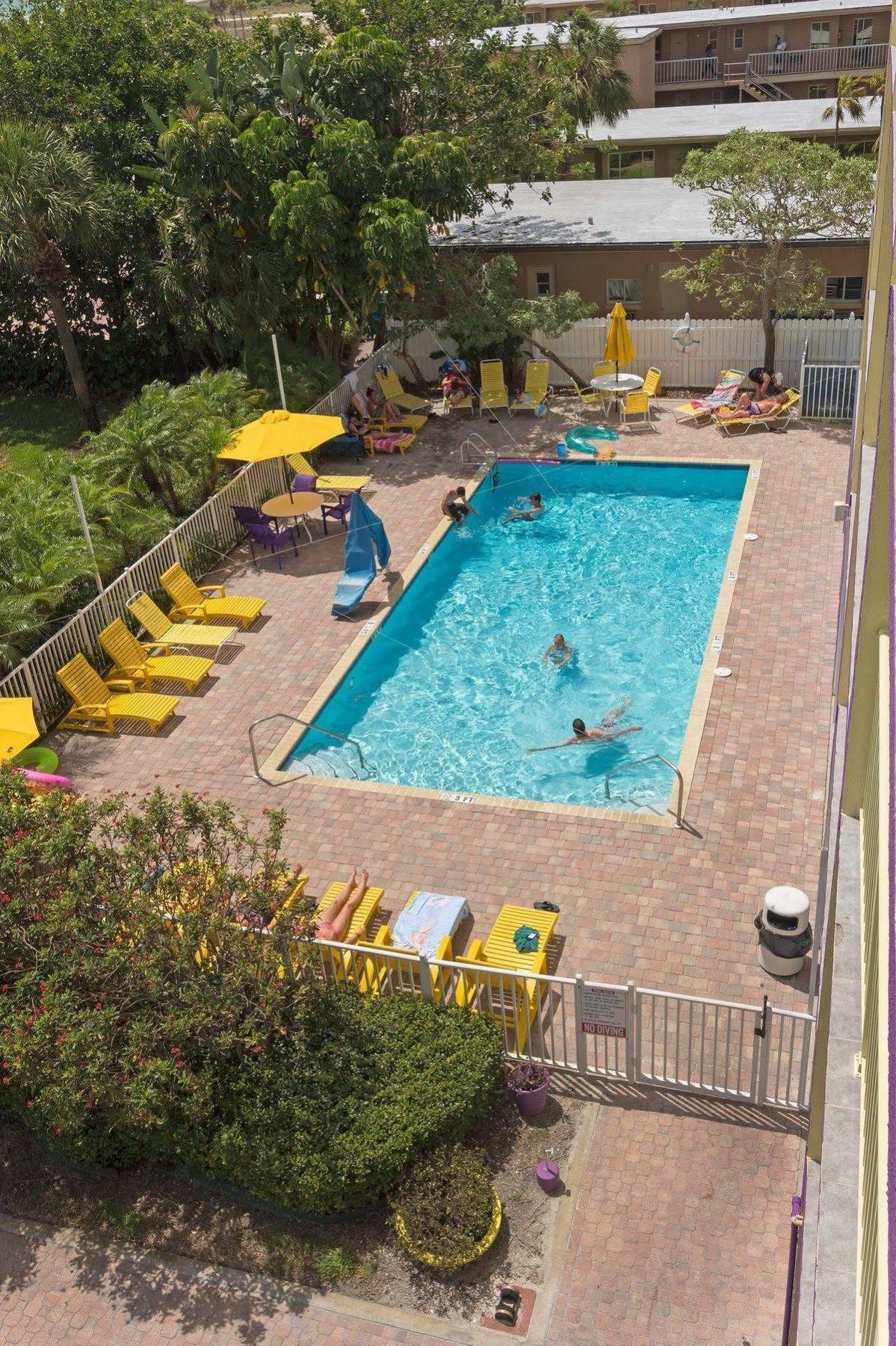 South Beach Oceanfront Resort St. Pete Beach Extérieur photo