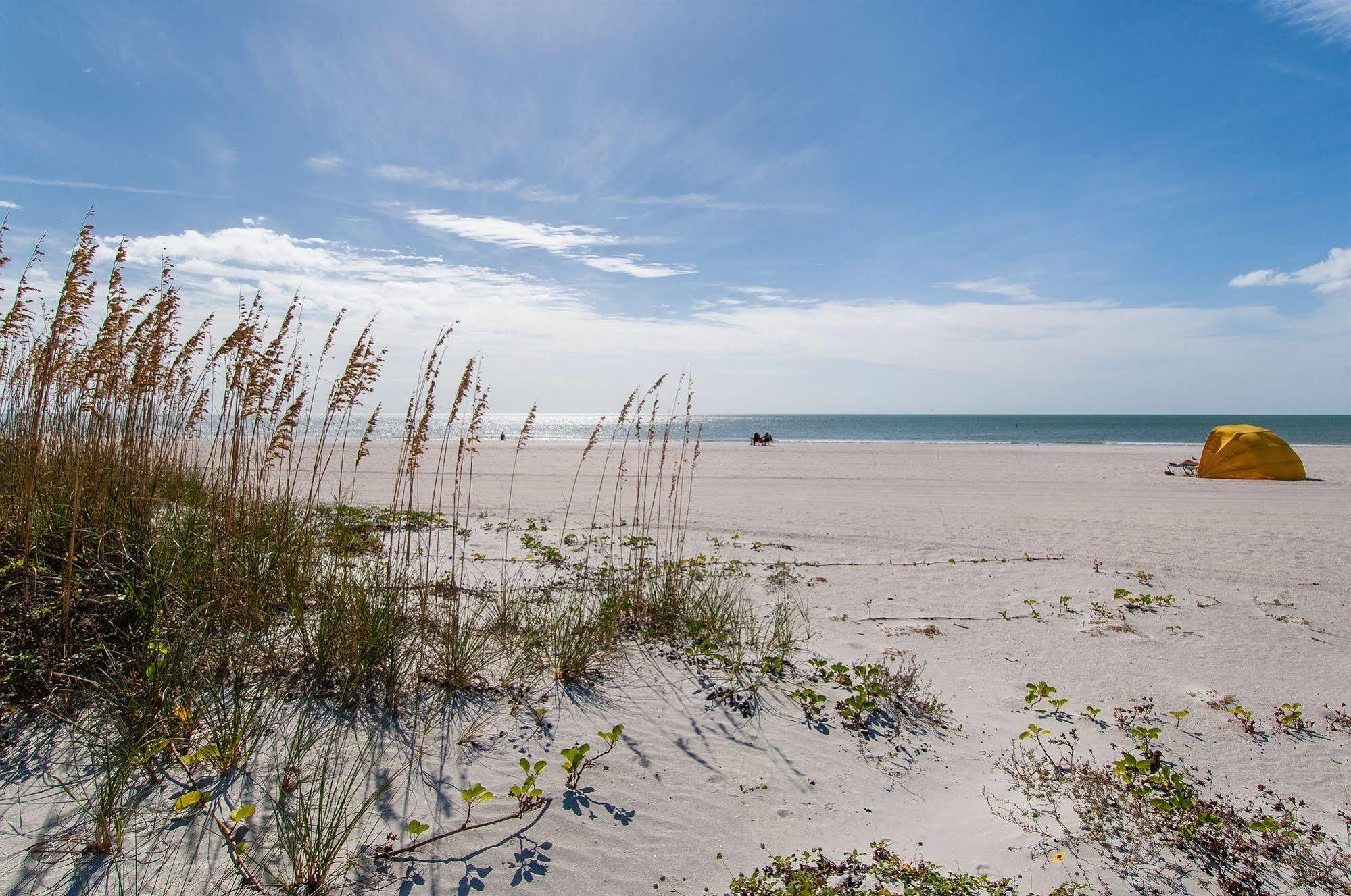 South Beach Oceanfront Resort St. Pete Beach Extérieur photo