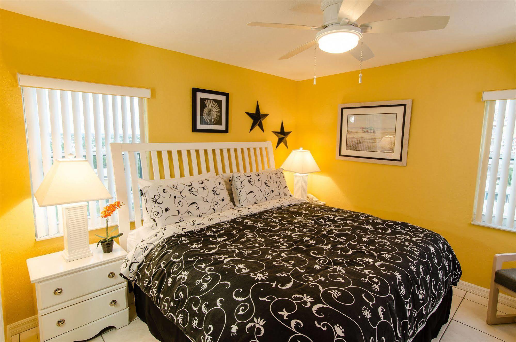 South Beach Oceanfront Resort St. Pete Beach Extérieur photo